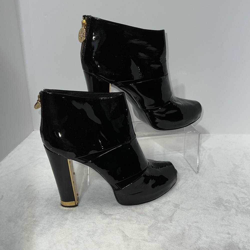 Tory Burch black patent leather heel ankle boots/booties. Size 11. EUC